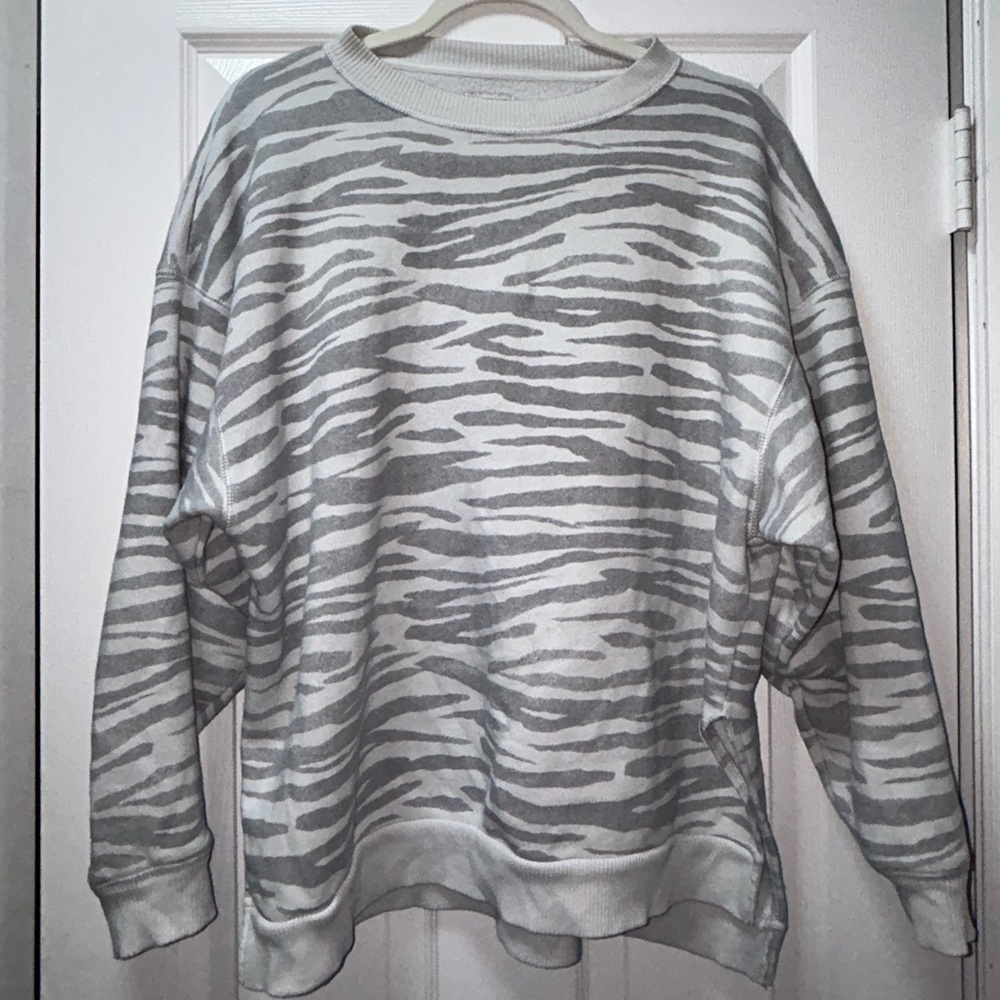 SOLD! American Eagle Gray Zebra Print Sweatshirt